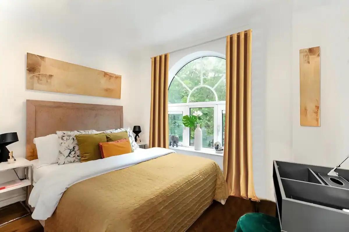 Awesome Leicester Sq! Fashion Flat For Theatre Families And Happy Friends Apartment London Exterior photo