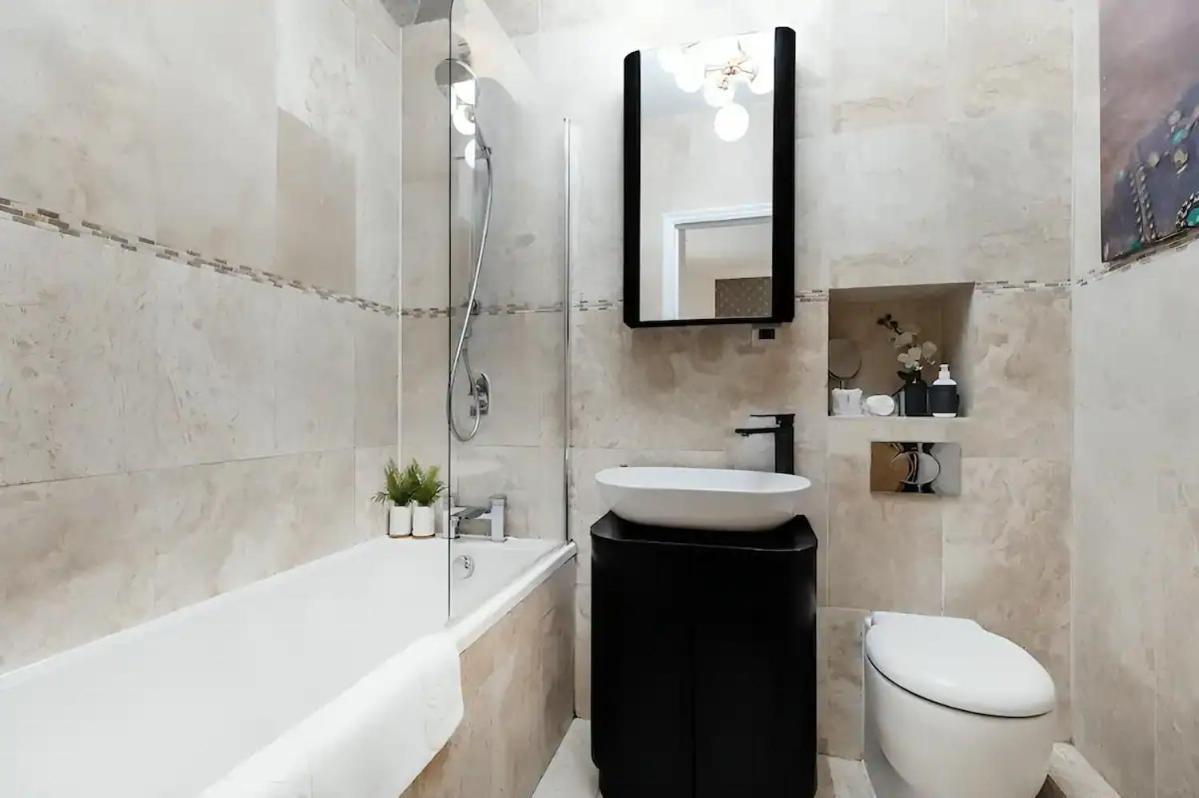 Awesome Leicester Sq! Fashion Flat For Theatre Families And Happy Friends Apartment London Exterior photo
